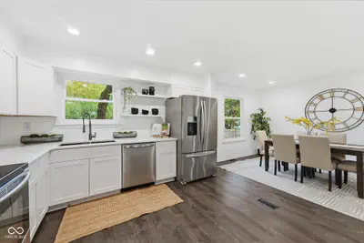 12202 Colbarn Place, Fishers - 13