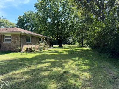 8880 1050, Fortville - 9