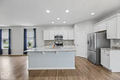 6228 Wonder Lane, Whitestown - 12