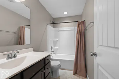 6311 Cedar Chase Drive, McCordsville - 18