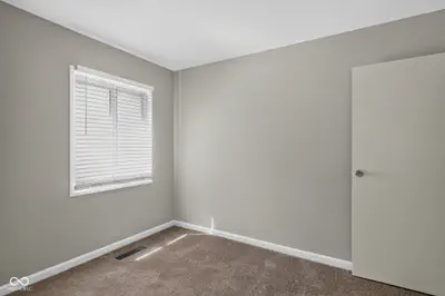 410 Janet Drive, Brownsburg - 16