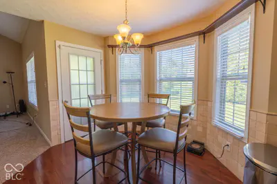 2230 Roaming Hills Drive, Richmond - 17