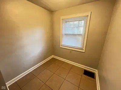 5542 College Avenue, Indianapolis - 12