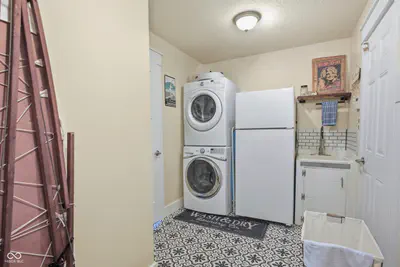 2225 Silver Rose Drive, Avon - 16