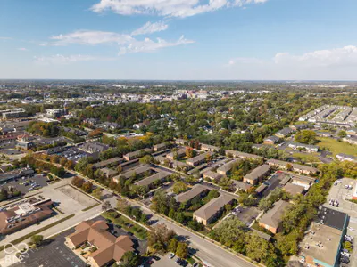 581 Hunters Drive, Carmel - 53