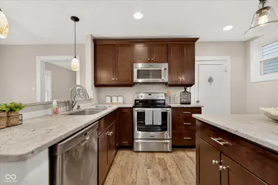 154 11th Street, Noblesville - 11