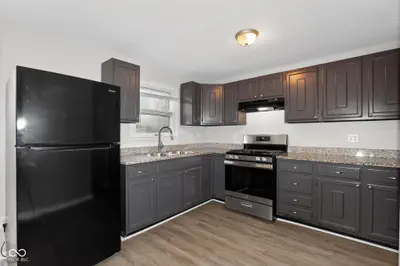 11303 McDowell Drive, Indianapolis - 6