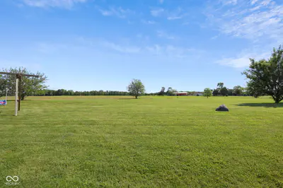 6782 200, New Palestine - 79