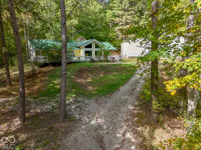 3672 Hougham Drive, Trafalgar - 2