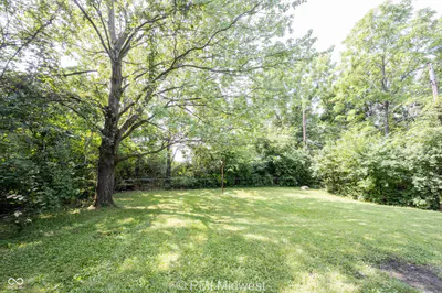 9313 Rochelle Drive, Indianapolis - 24