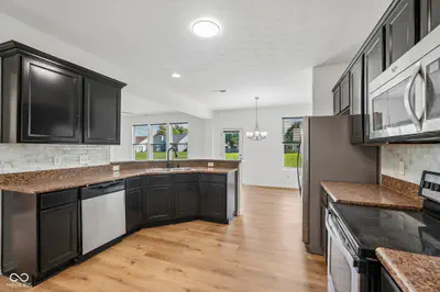 19492 Chip Shot Road, Noblesville - 17