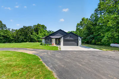 6876 W 300 S, Morgantown - 3