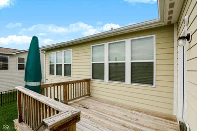 561 Harstad Boulevard, Westfield - 87
