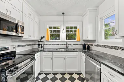 305 N Ridgeview Drive, Indianapolis - 17