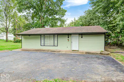 27 W Roberts Road, Indianapolis - 35