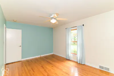 711 70th Place, Indianapolis - 21