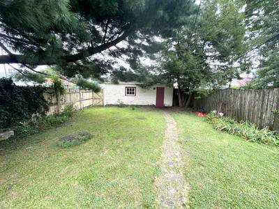501 Chestnut, Seymour - 21