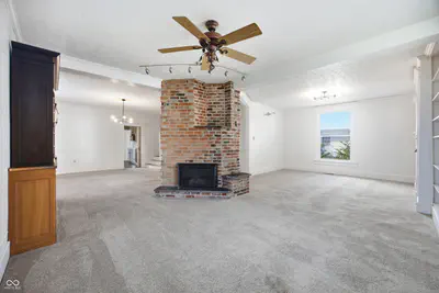 206 Broadway Street, Pendleton - 16