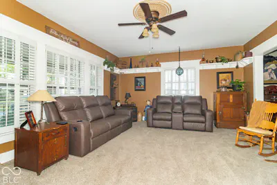 425 North, Greenfield - 27
