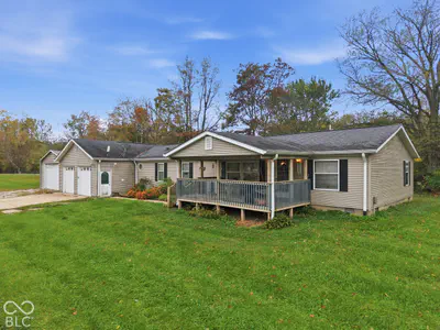 6376 Hall School Road, Martinsville