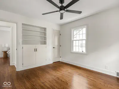 4653 Illinois Street, Indianapolis - 34