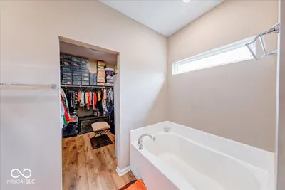 10119 Caprock Canyon Drive, Indianapolis - 37