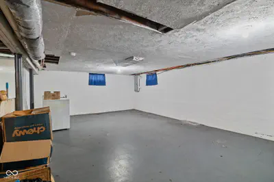 6461 Madison Avenue, Indianapolis - 21