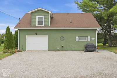 6425 125 Road, Whiteland - 25