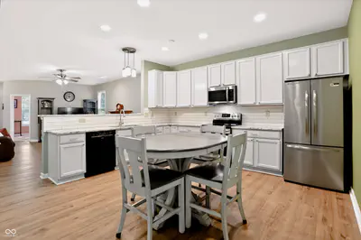 13830 Ellsworth Lane, Fishers - 11