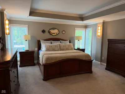 10646 Walnut Creek Drive W, Carmel - 43