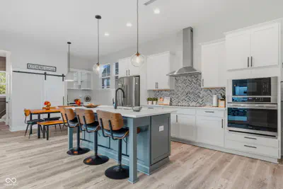 6939 Pickett Place, Carmel - 24