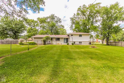 10725 Edgewood Avenue, Indianapolis - 51