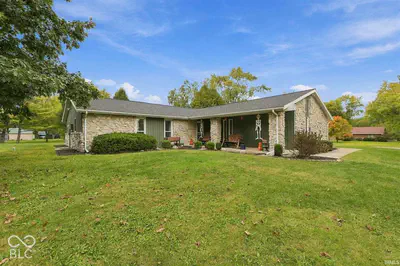 8301 Santa Barbara Drive, Muncie - 2