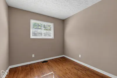 8440 88th Street, Indianapolis - 16