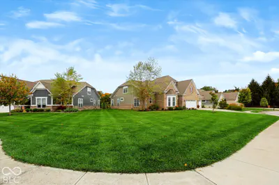 10510 Fox Hunt Road, Fishers - 4