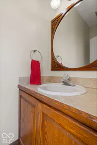 8830 Sargent Creek Court, Indianapolis - 69