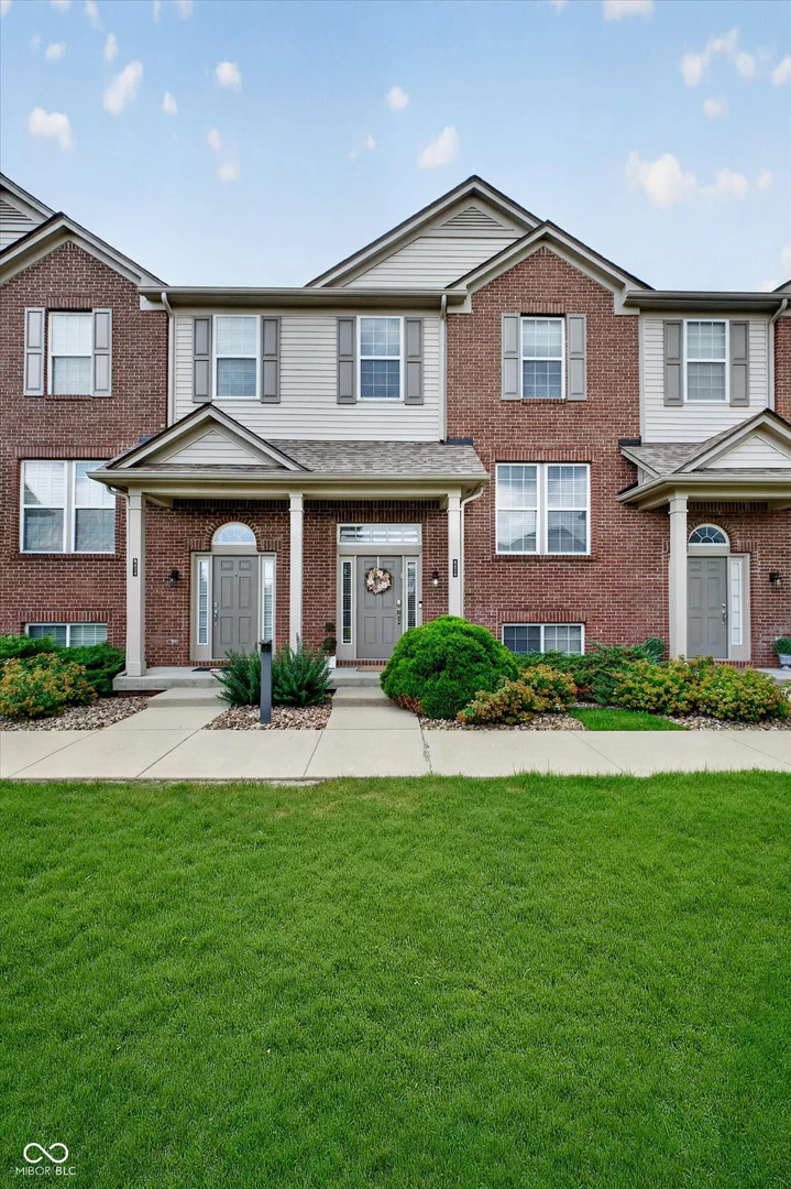 8426 Codesa Way, Indianapolis