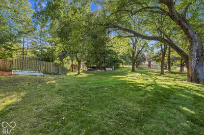 4567 Southway Road, Greenwood - 52