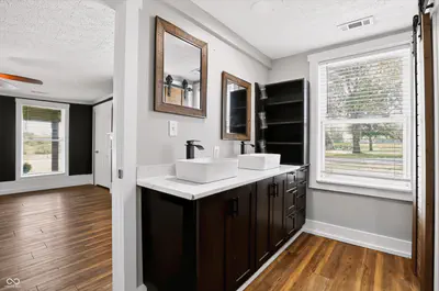 2796 200, Franklin - 17