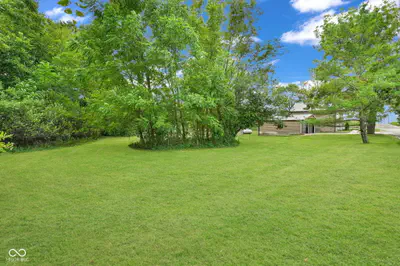 2426 650, Waynetown - 56