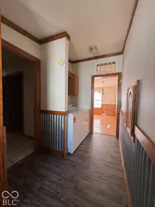 141 Sunset Court, Cicero - 13