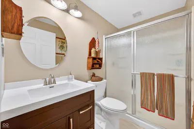 697 Lake Vista Drive, Columbus - 49