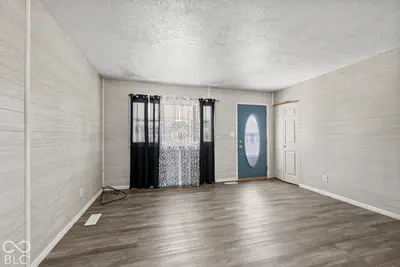 4742 Norcroft Drive, Indianapolis - 3