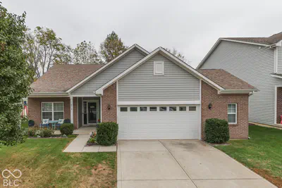 4715 Ventura Boulevard, Plainfield - 5