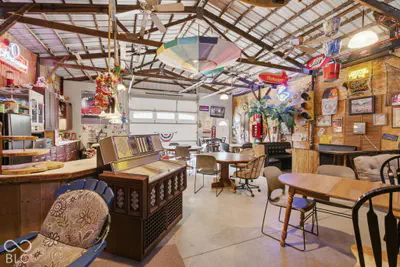 7720 Murphy Road, Brazil - 41