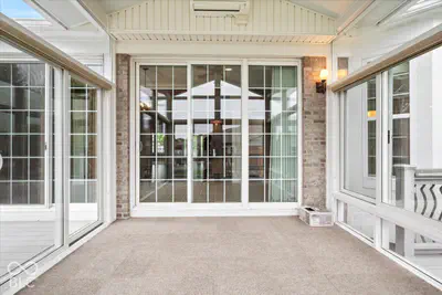 8923 W Cobblestone Drive W, Zionsville - 30