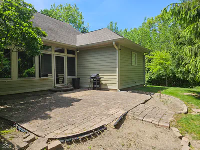 1755 Walnut Trace, Greenfield - 18