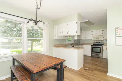 204 Creek Wood Drive, Greenfield - 4