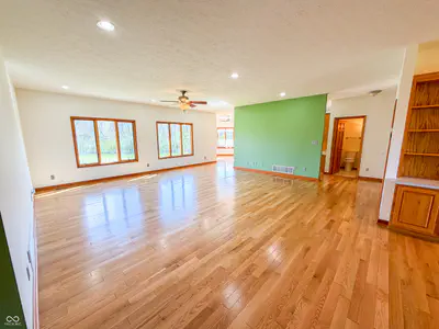 3861 E 300 N, Crawfordsville - 11