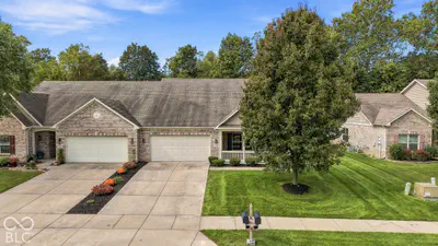 1430 Stoney Pointe Way, Avon - 34